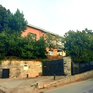 Ai Marmi , Ponton Italie