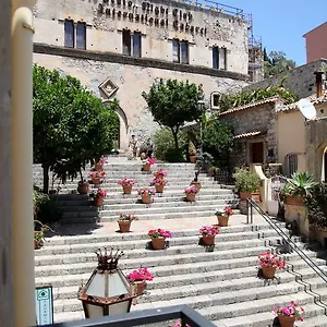 Duomo Di 3*, Taormine Italie