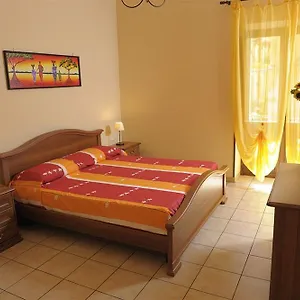 https://gli-agrumi-rooms.sicilyhotelsitaly.net
